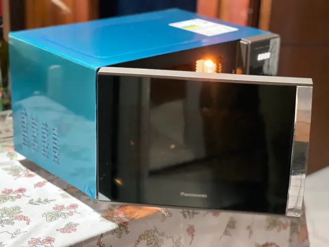 MICROONDAS PANASONIC NN-ST55LM