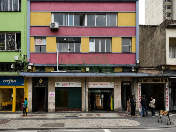 Loja para Locação em Petrópolis, CENTRO