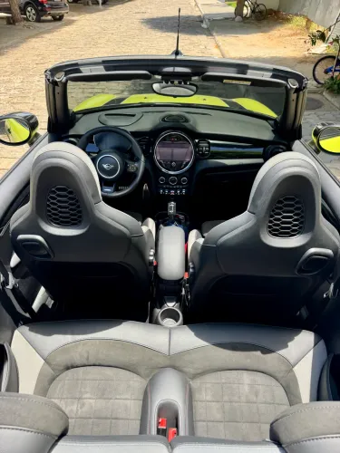 Mini Cooper Cabrio S 2.0 16V Aut. 2022