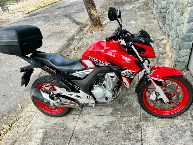 Vendo CB TWISTER 2021