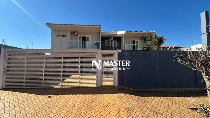 Sobrado com 4 dormitórios à venda, 440 m² por R$ 1.700.000,00 - Jardim Tropical - Marília/