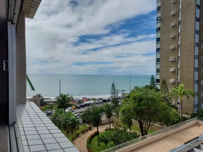 Apartamento grande em Petrópolis - Natal-RN.