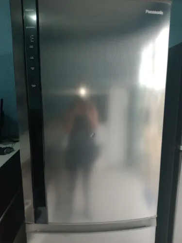 Vendo geladeira frosfre Panasonic inverter