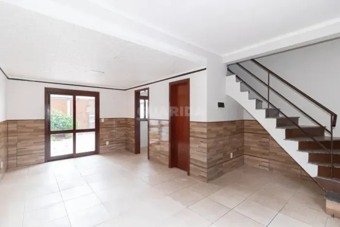 Casa Residencial/Sobrado para aluguel, 2 quartos, 1 vaga, Hípica - Porto Alegre/RS