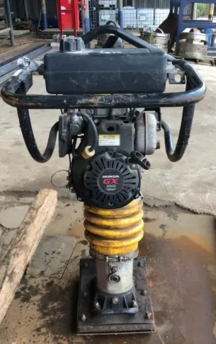 Compactador de Solo Honda GX100