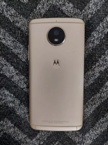 Celular Motorola vender rápido precisa trocar a tela 