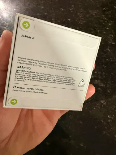 AirPods 4 NOVO (18x de R$72,00)