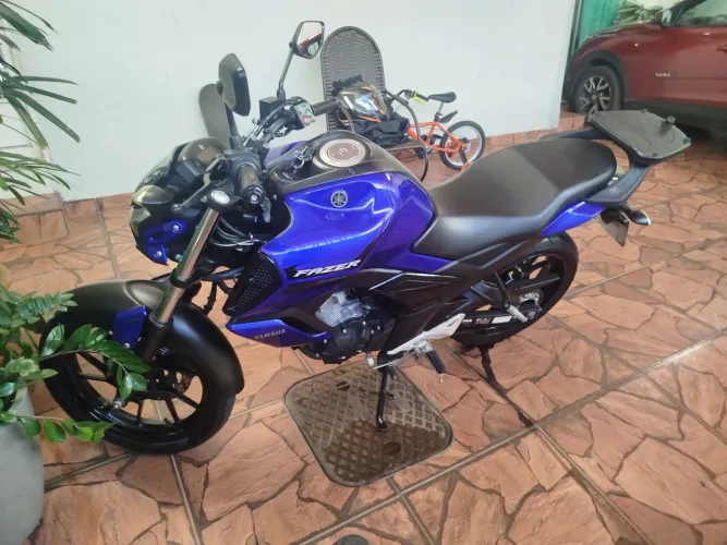 Apenas troca em NMAX ou Lander 