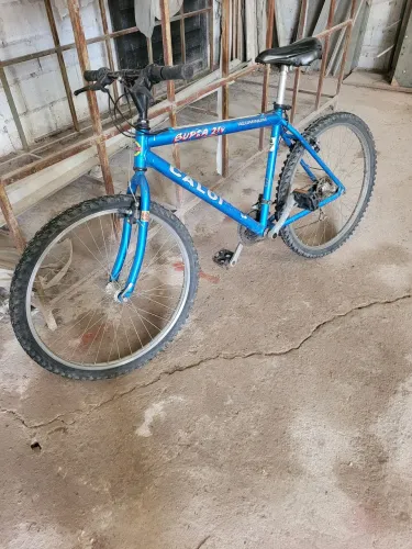 Bicicleta caloi aro 26 de alumínio