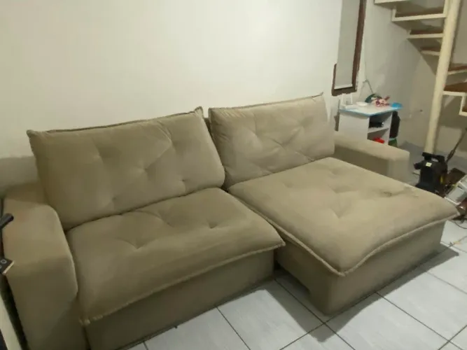 Sofá retrátil