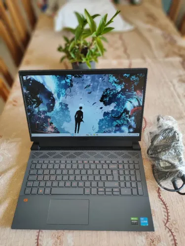 Notebook Dell G15 5520