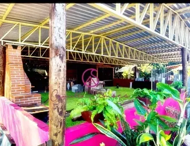 Imóvel para venda tem 150 metros quadrados em Setiba - Guarapari - ES