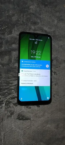 Motorola Moto G7 64GB - Preço de Desapego