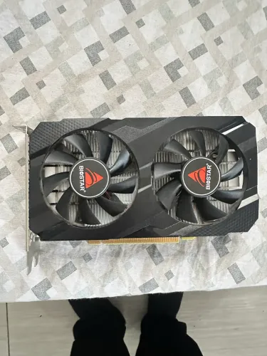 Placa de Vídeo Biostar RX 580 2048SP 8GB DDR5 - Leia a descrição