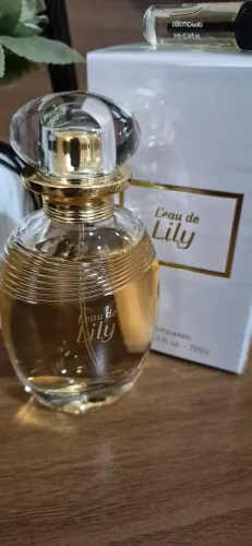 Perfume ?eau de Lily
