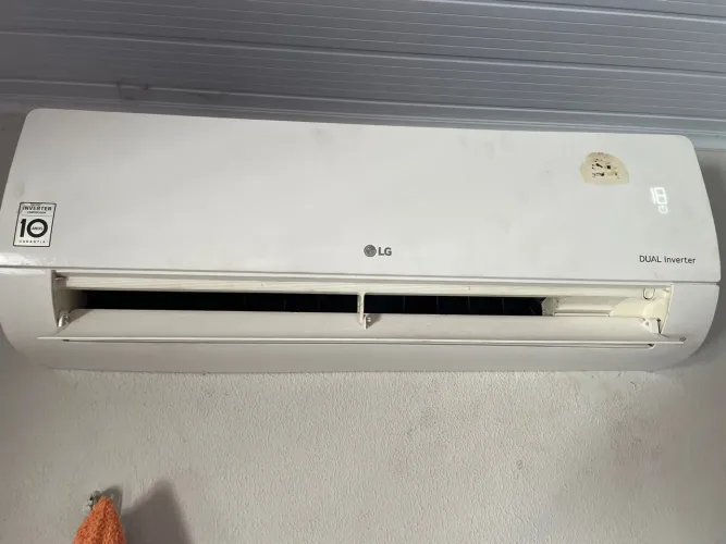 AR CONDICIONADO LG INVERTER 12.000 BTUS