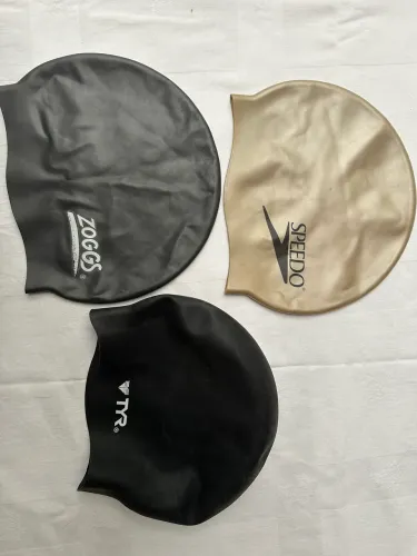3 toucas de natação de silicone