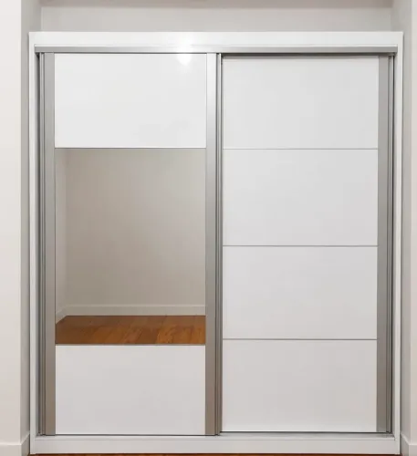 Guarda roupa 1,84 X 2,10