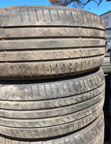 Par de pneus 17 cruze , Fusion 225/50 R17 semi novos ( 225/50/17 )