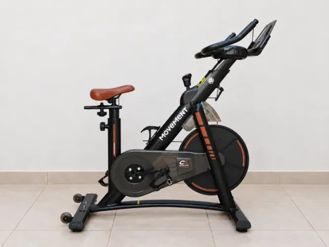 Bicicleta Spinning Movement C5 Magnética Bluetooth