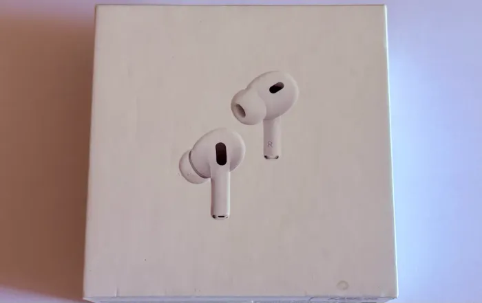 AirPods Pro 2 Semi-novo na caixa