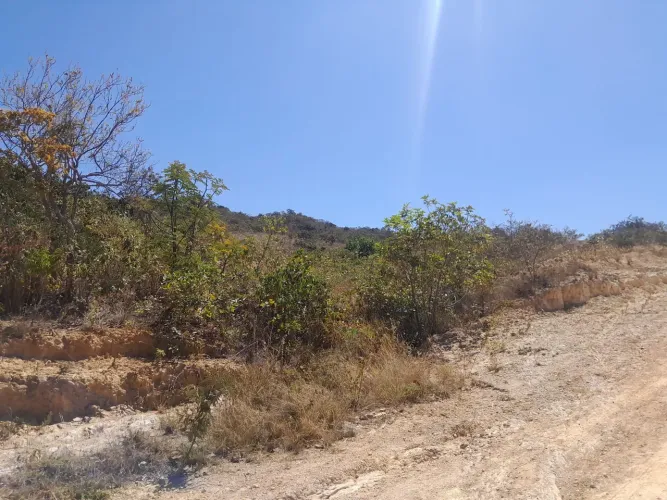 Terreno de 21 hectares 