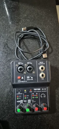 INTERFACE DE AUDIO TEYUN Q12