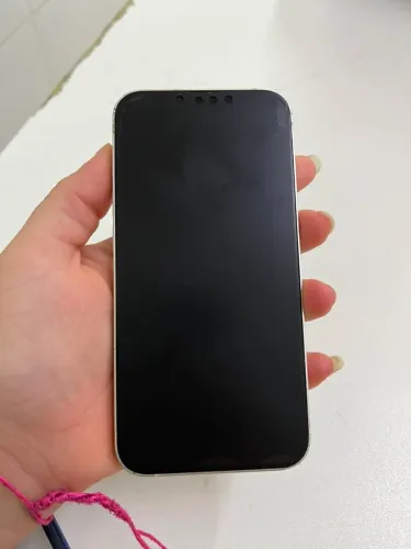 Celular iphone 13