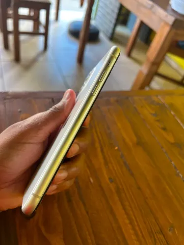 VENDE-SE IPHONE 11