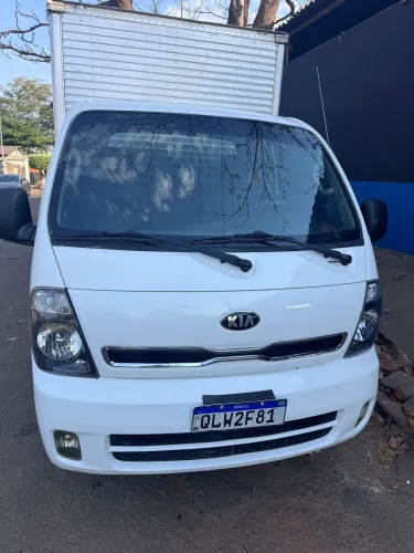 Kia Motors Bongo K-2500 2.5 4X2 TB Diesel 2016