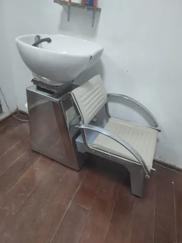 Lavatório de Cabeleireiro