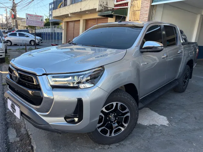 Toyota Hilux CD SRX 4X4 2.8 TDI 16V Diesel Aut. 2022