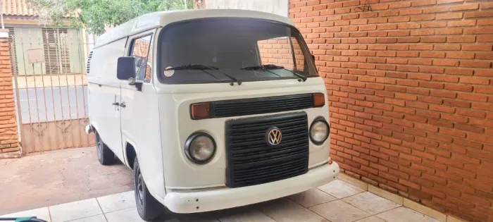 Volkswagen Kombi Furgão 1.4 MI Total Flex 8V 2009