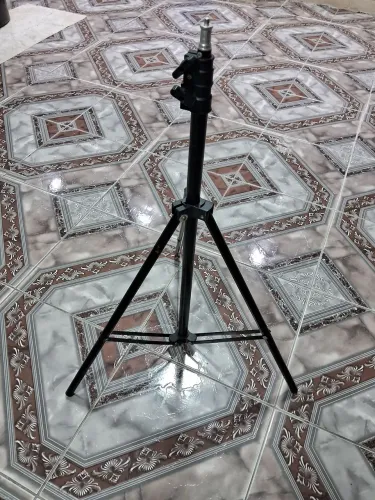 Tripé Novo