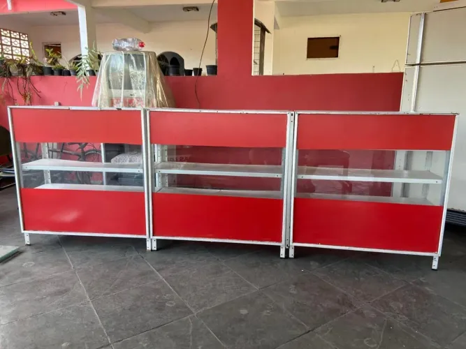 Balcão de ferro para comércio em geral