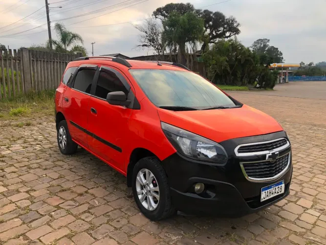 Chevrolet Spin LT 1.8 8V Econo.flex 5P Mec. 2016
