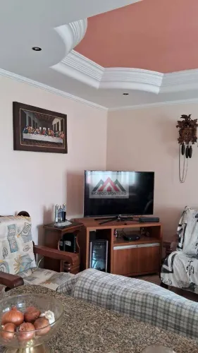 Apartamento com 3 dormitórios à venda, 66 m² por R$ 290.000,00 - São Benedito - Pindamonha