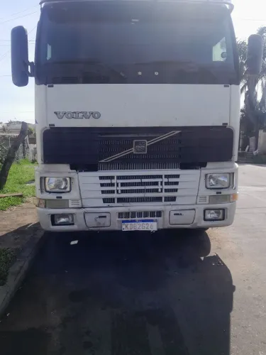 Vendo caminhao volvo ano 97