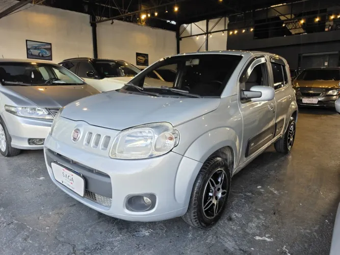 Fiat Uno Vivace/rua 1.0 EVO Fire Flex 8V 5P 2012