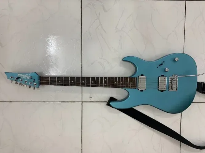 Instrumentos Musicais ? Guitarras