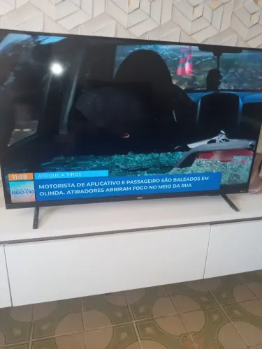 Tv AOC Roku