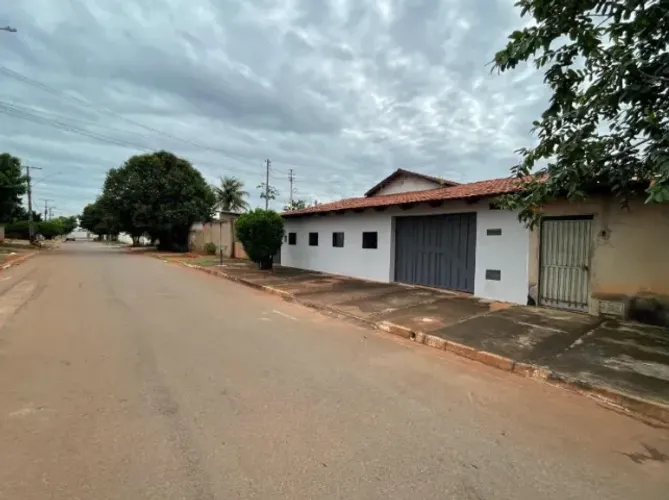 -CASA NA SANTA CLARA