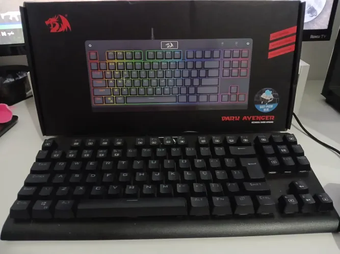 Dark Avenger switch blue