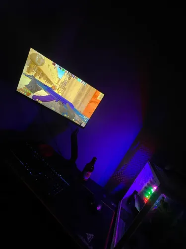 PC GAMER | Montado