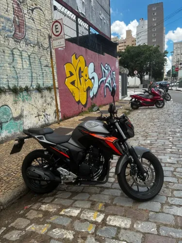 Yamaha FZ25 250 Fazer Connected 2025