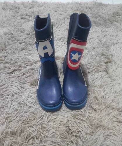 Bota de chuva do Capitão América 33/34