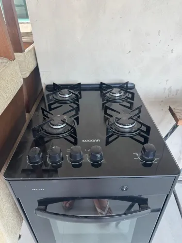 Vendo fogão Suggar Neo Max 4 bocas FGV403PT