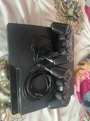 ? PS3 à Venda ? Ótimo Estado e Pronto para Jogar!