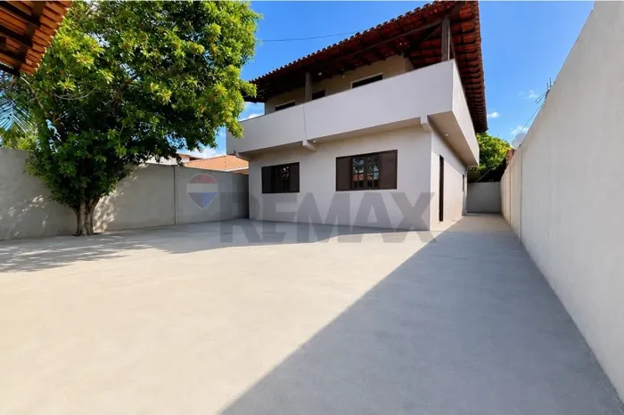 Casa 2/4 para locação anual em Coroa Vermelha!