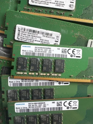 2x8GB - Memória DDR4 2400Mhz - UDIMM - DESKTOP